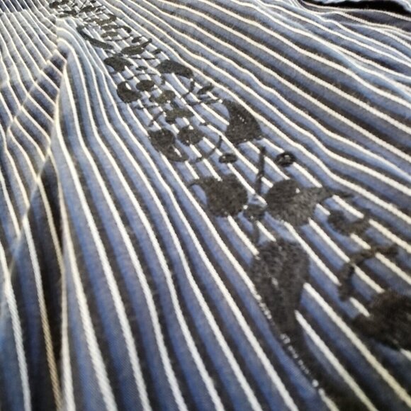 Marc Ecko Cut & Sew Button Shirt Long Sleeve Embroidery Design Blue Stripe XL - Picture 4 of 16